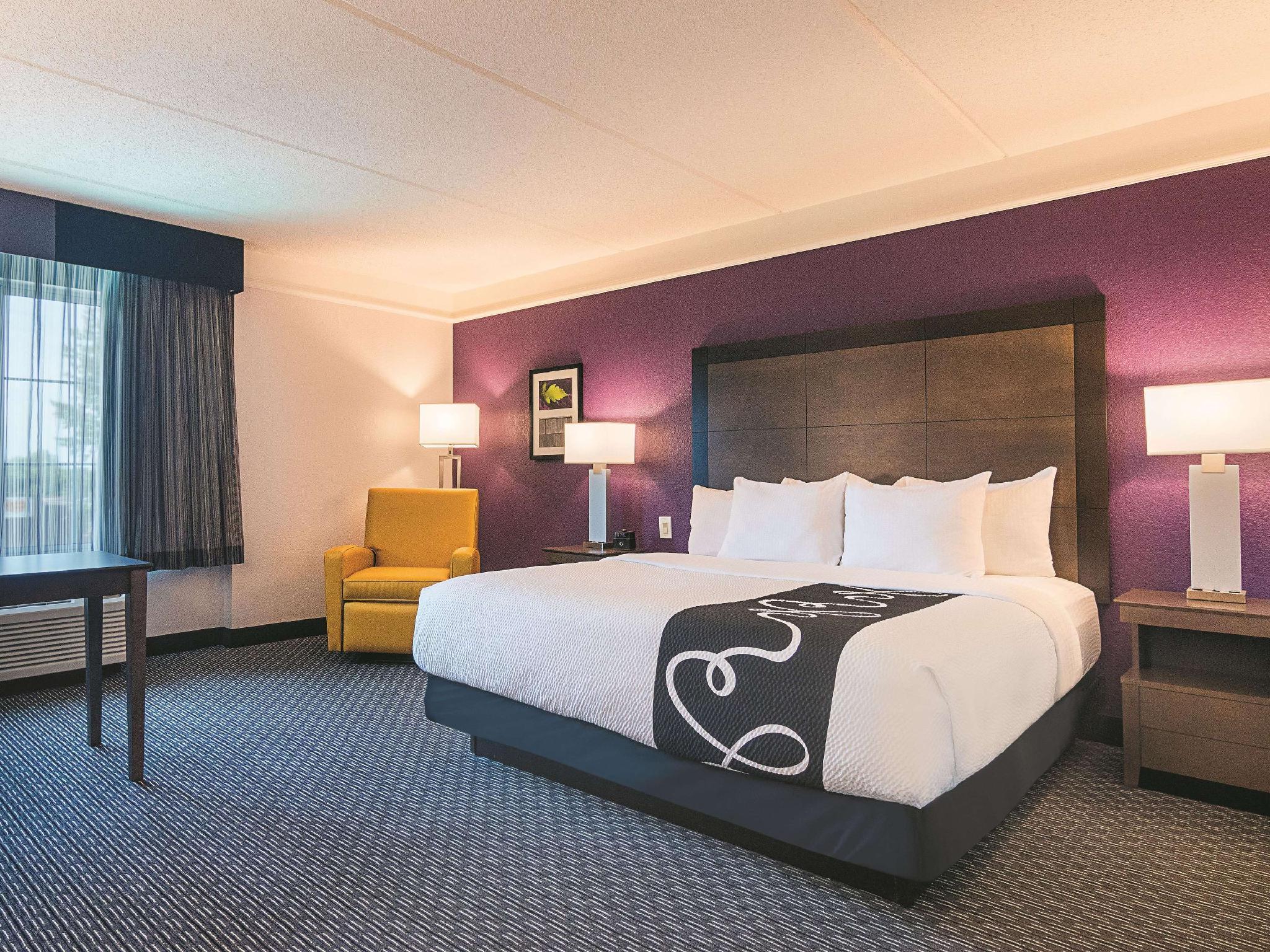 La Quinta By Wyndham Virginia Beach Exterior photo